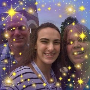 Meet your Posher, Laurie